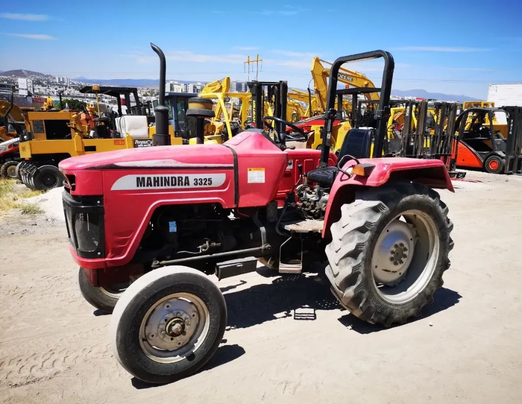 2004 MAHINDRA 3325 2WD