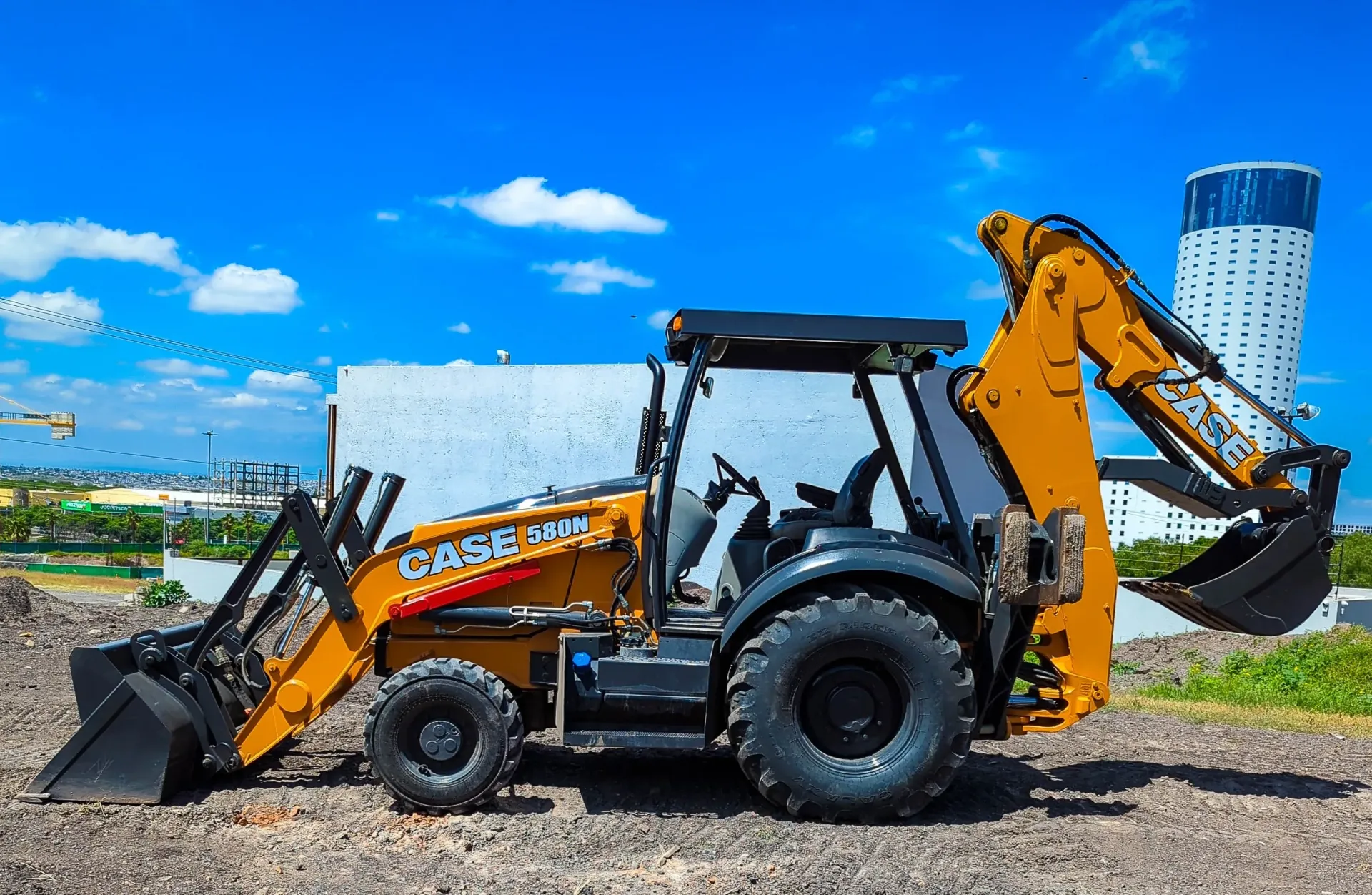 2018 CASE 580N 4x4