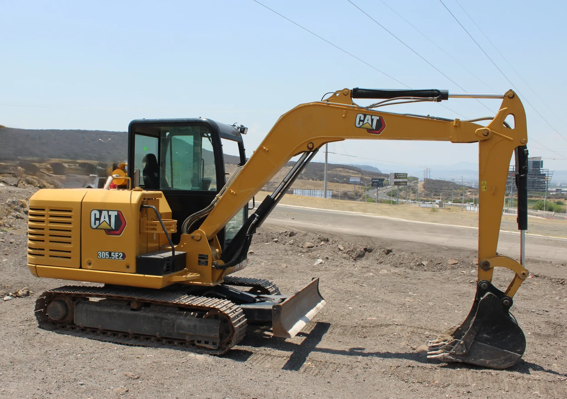2020 CATERPILLAR 305.5E2 70 HR