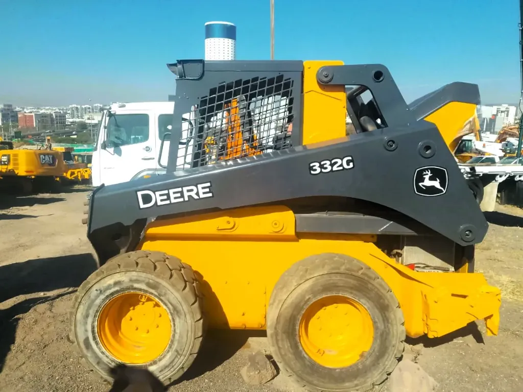 2021 JOHN DEERE 332G