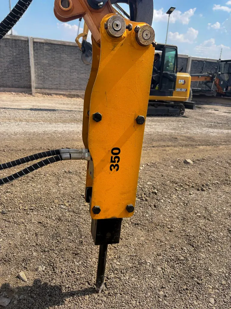 PESATTO SB05 (E16)